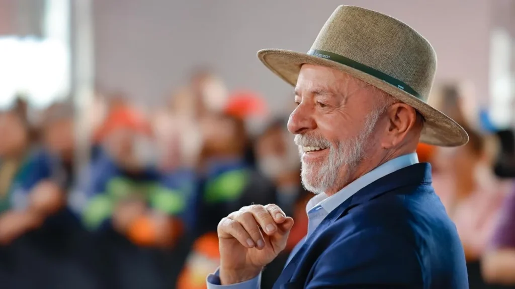 Lula Lidera Todos os Cenários na Eleição Presidencial Segundo Pesquisa Meio/Ideia