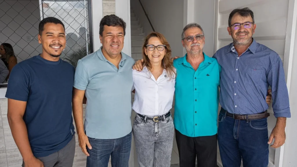 Débora Almeida fortalece alianças políticas no interior de Pernambuco para eleições de 2024