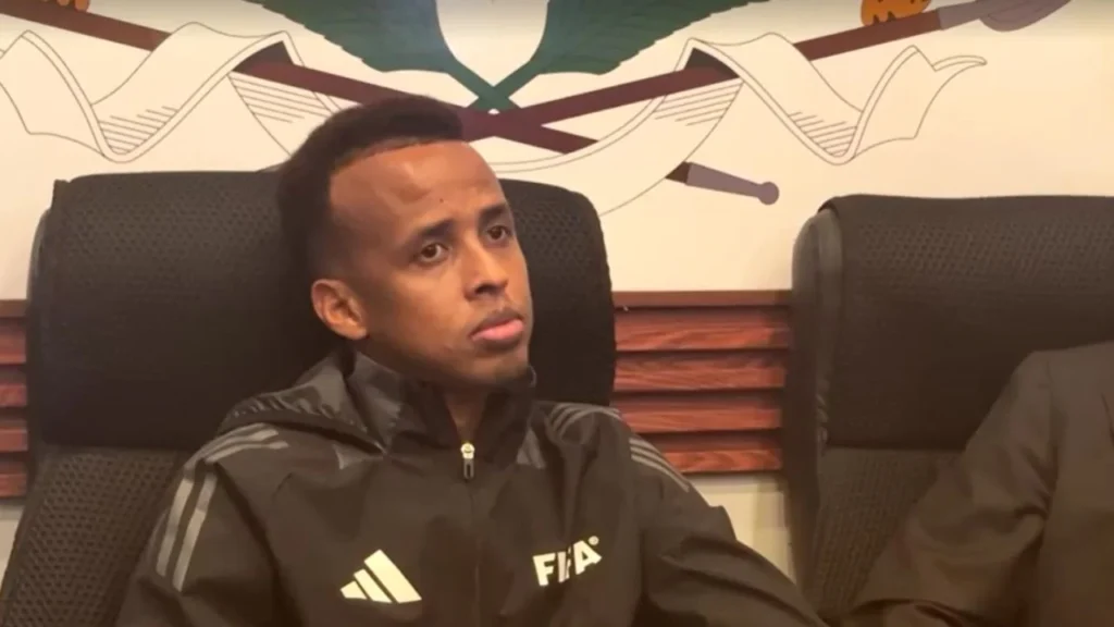 Árbitro Somali Omar Artan Enfrenta Exclusão da Copa de 2026: Um Destino e um Apelo à Esperança Árbitro Somali Omar Artan Enfrenta Exclusão da Copa de 2026: Um Destino e um Apelo à Esperança