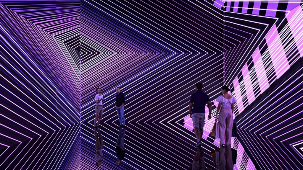 Nubank Arte Lab: Espaço Imersivo na Avenida Paulista Une Tecnologia e Cultura