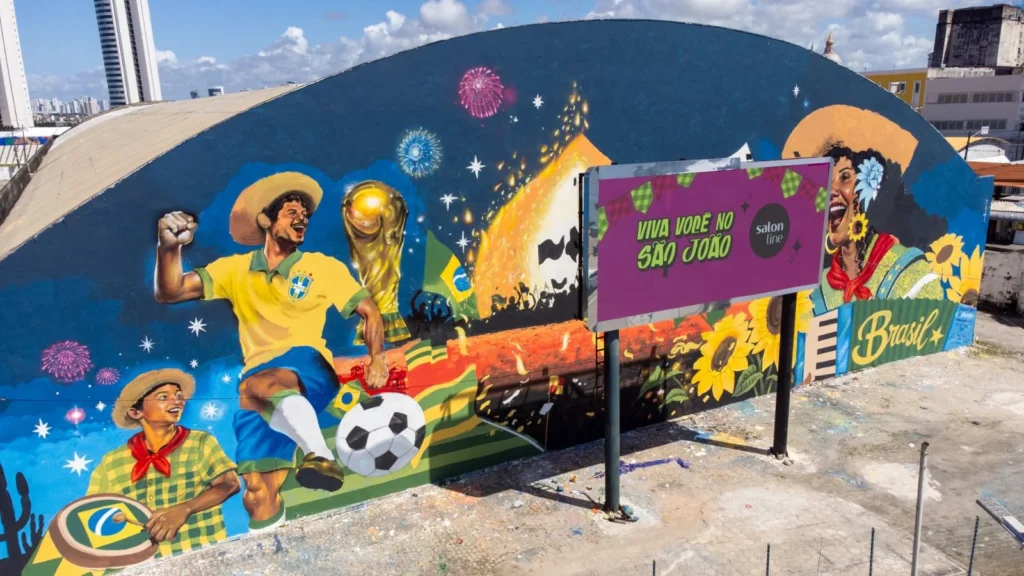 Novo Mega Painel de Max Motta Transforma Centro do Recife com Arte e Tecnologia